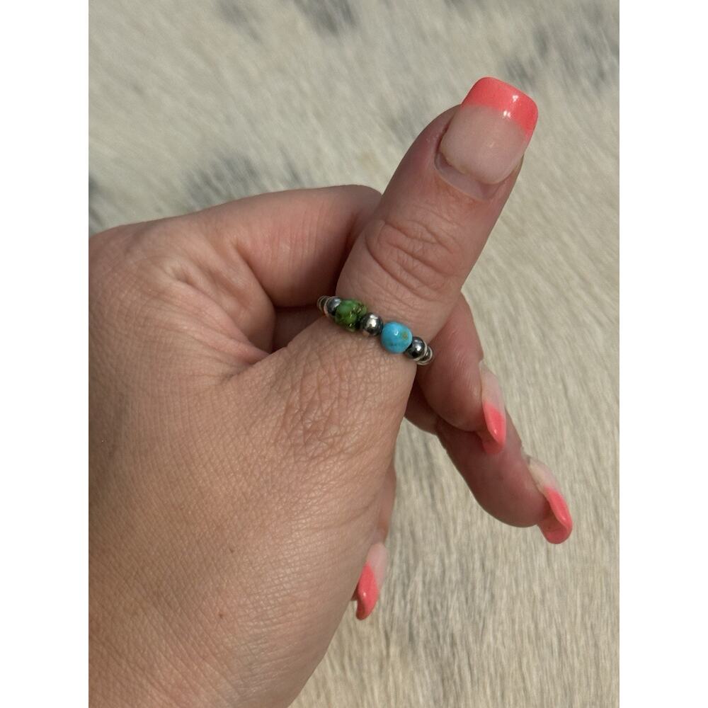 Sterling Silver Green Sonoran Gold Paloma Turquoise Navajo Pearl Stretch Ring